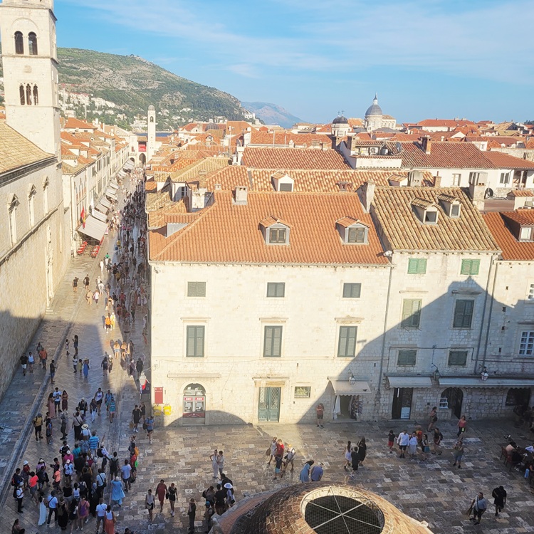 Dubrovnik-old-town-1 - Away with Ray