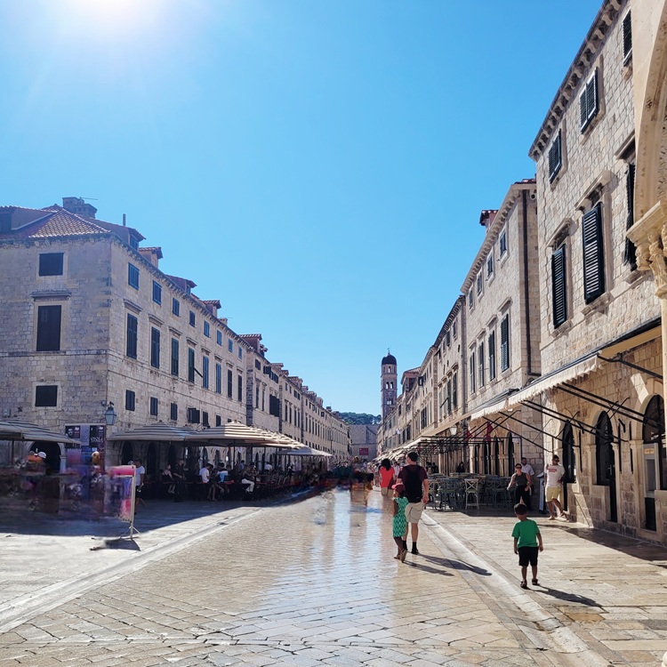 Dubrovnik-old-town-3 - Away with Ray