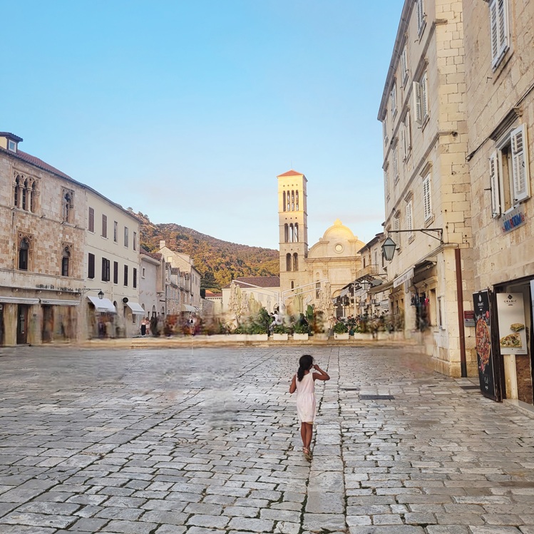 Hvar 1 - Away with Ray