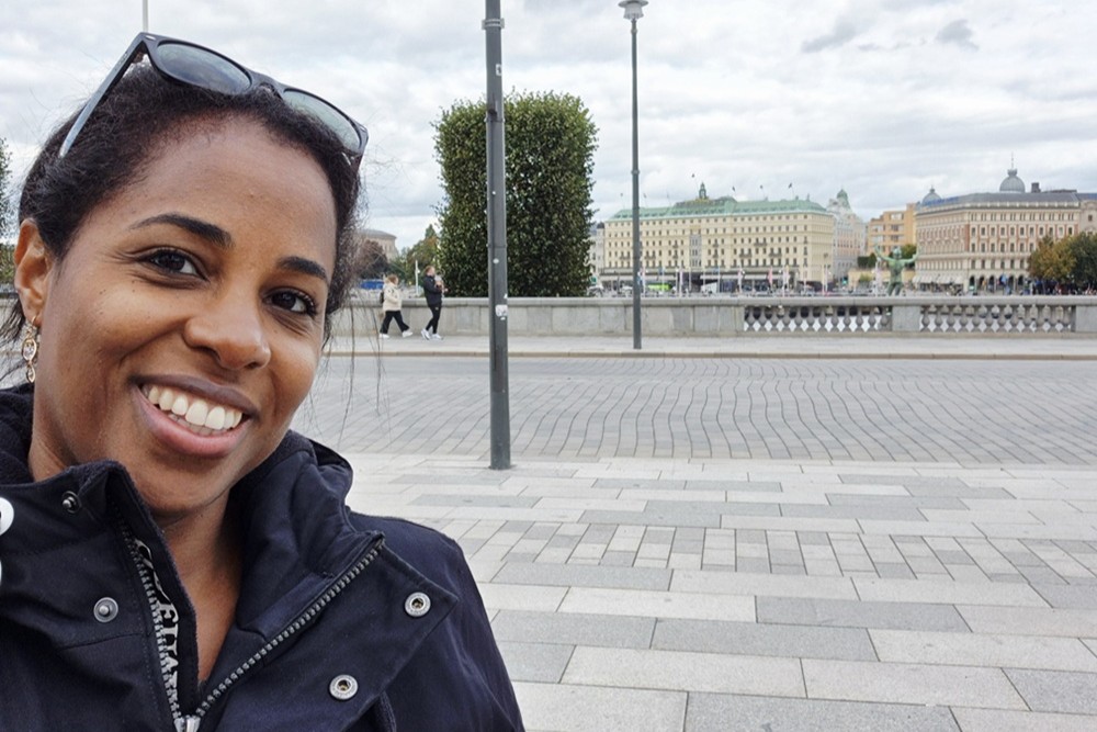 Stockholm-me-in-the-city - Away with Ray